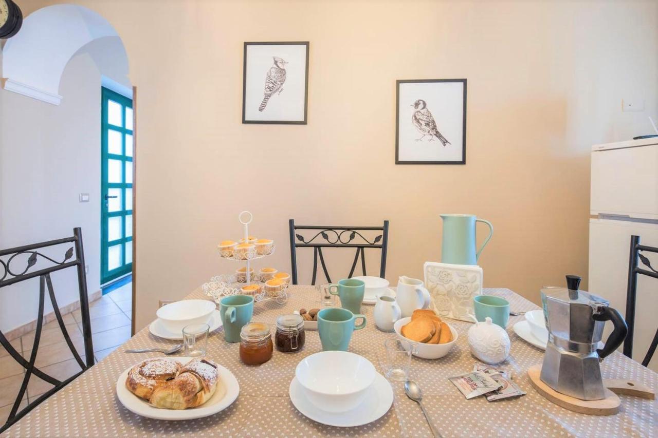 מטה Traulivi Country House מראה חיצוני תמונה